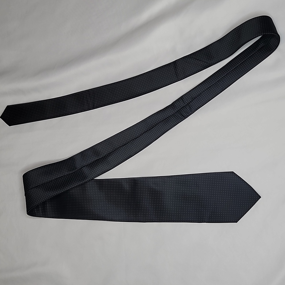 Black Tie